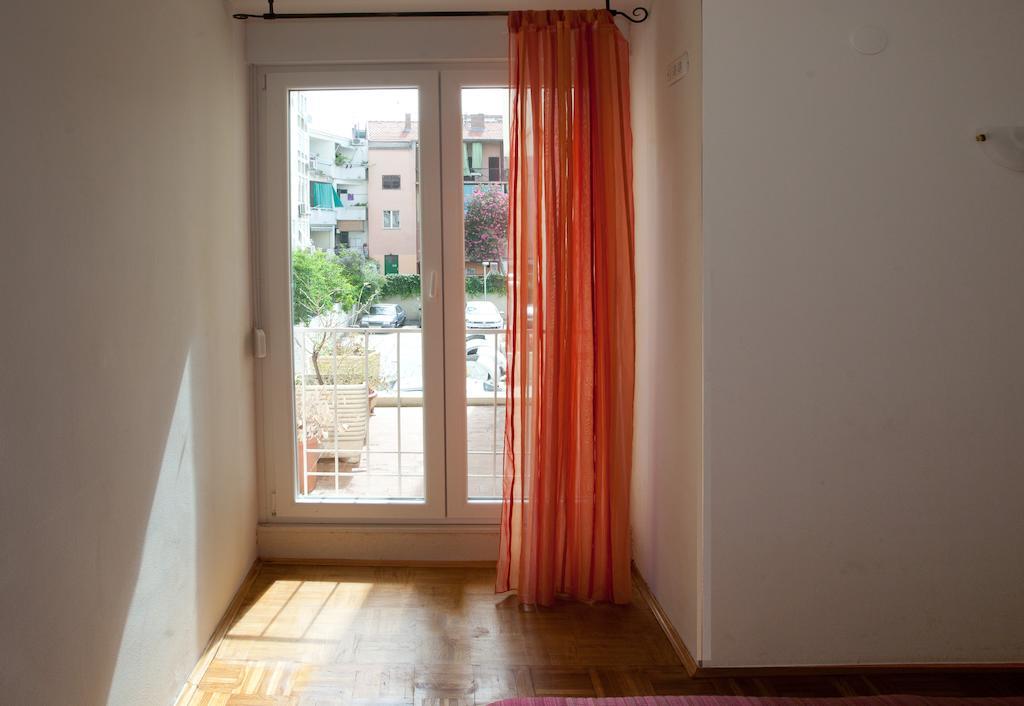 Ideal Location Split Apartments Chambre photo